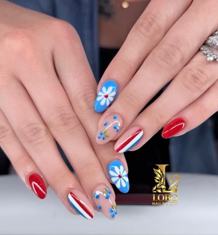 Lobo Nails & Spa Salon 2 in Glendale, AZ 85308
